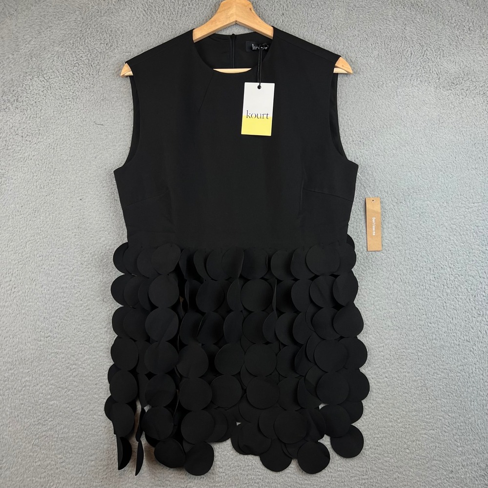 Kourt Black Sleeveless Circle Applique Top  Womens Large NWT